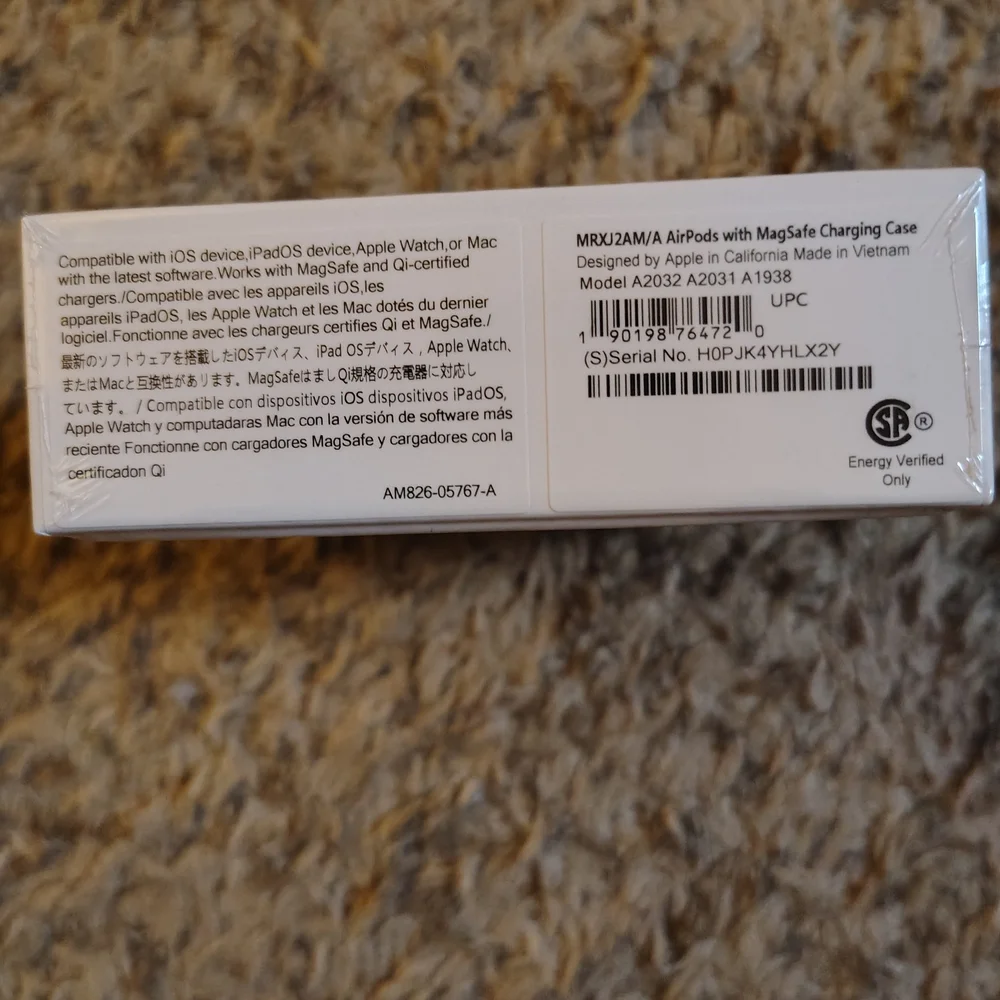 Apple Wireless Earbuds - White